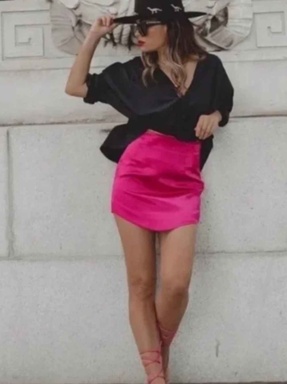 ZARA Hot Fuchsia Satin Mini Skirt XS